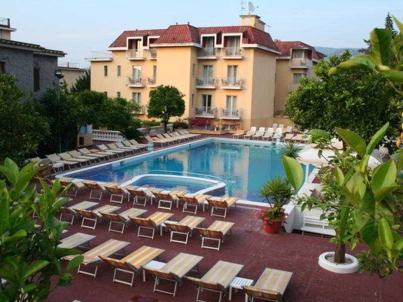 Grand Hotel Parco Del Sole Сант'Аньєлло Екстер'єр фото