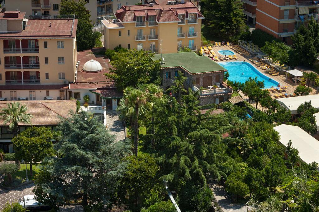 Grand Hotel Parco Del Sole Сант'Аньєлло Екстер'єр фото